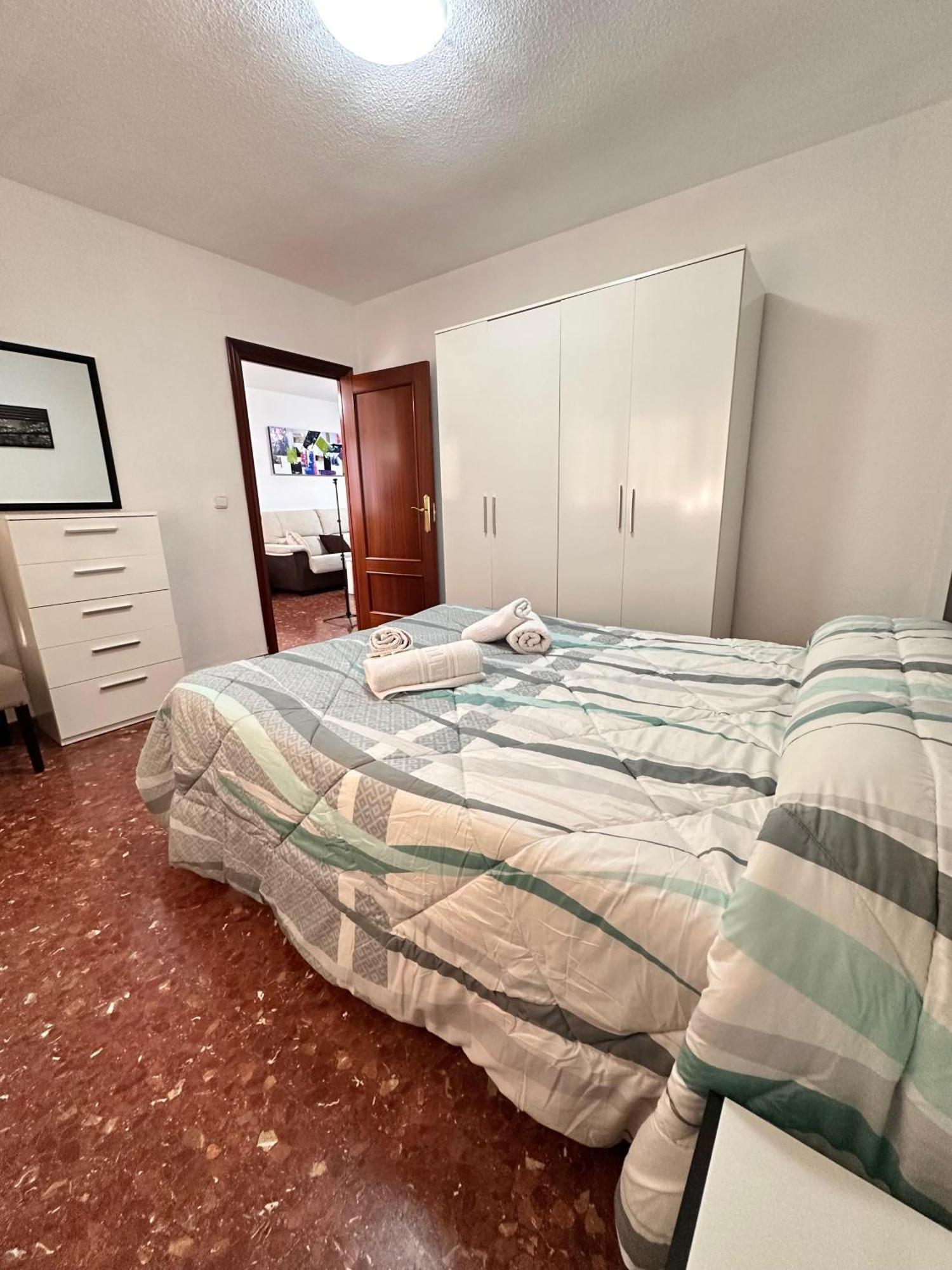 Piso Granada 3 Dormitorios Y Parking Privado Dış mekan fotoğraf